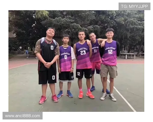 深圳篮球队荣登篮球节奏排行榜第五名展现强劲实力与团队默契 深圳篮球队荣登篮球节奏排行榜第五名展现强劲实力与团队默契